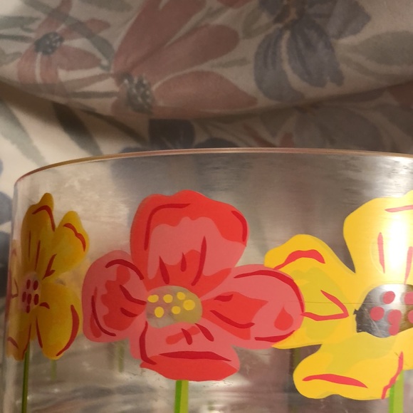 Acrylic Lidded Bowl & 11 pieces of Stainless Silverware (set is missing a spoon) - Picture 3 of 13